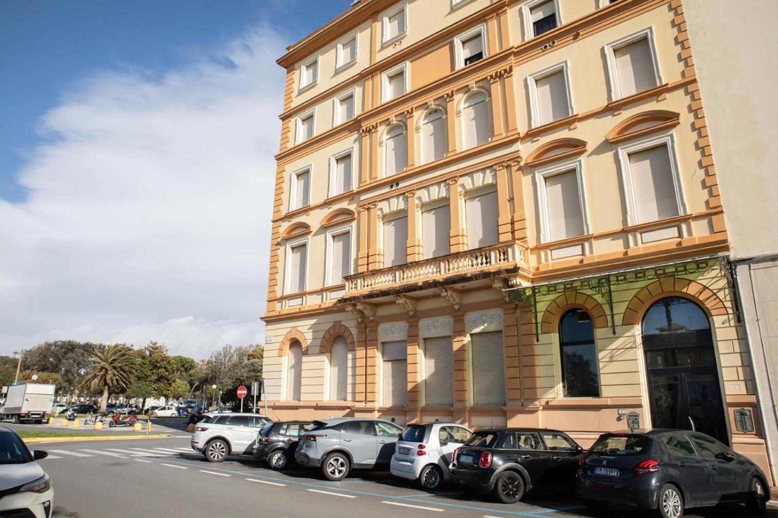 "Burlamacca" Luxury Apartment Виареджо Екстериор снимка
